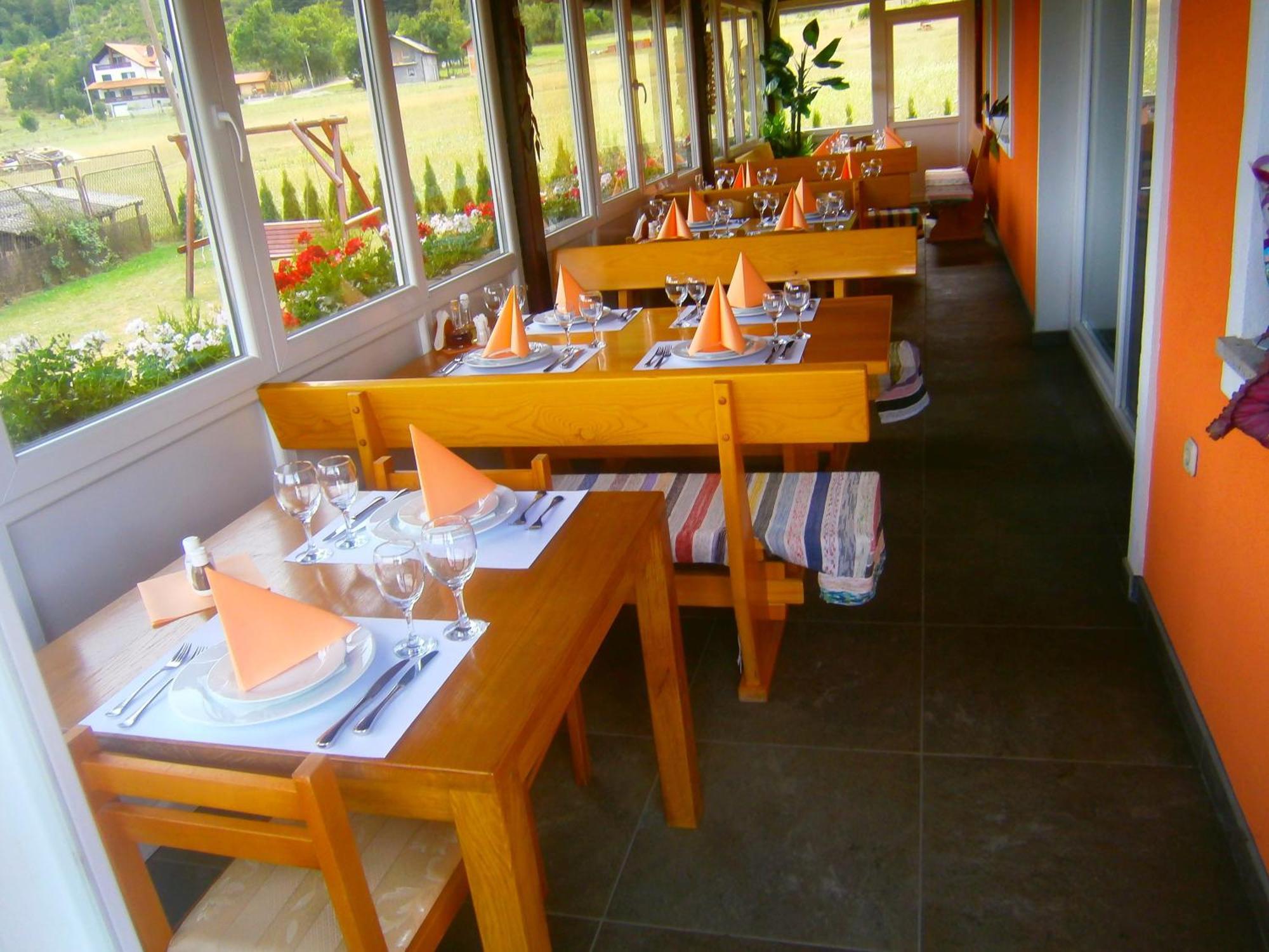 Plitvice Pension Perisic Korenica Ngoại thất bức ảnh