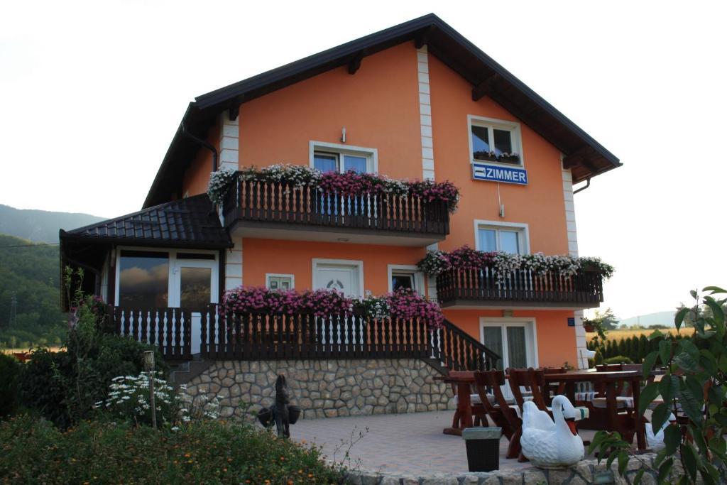 Plitvice Pension Perisic Korenica Ngoại thất bức ảnh