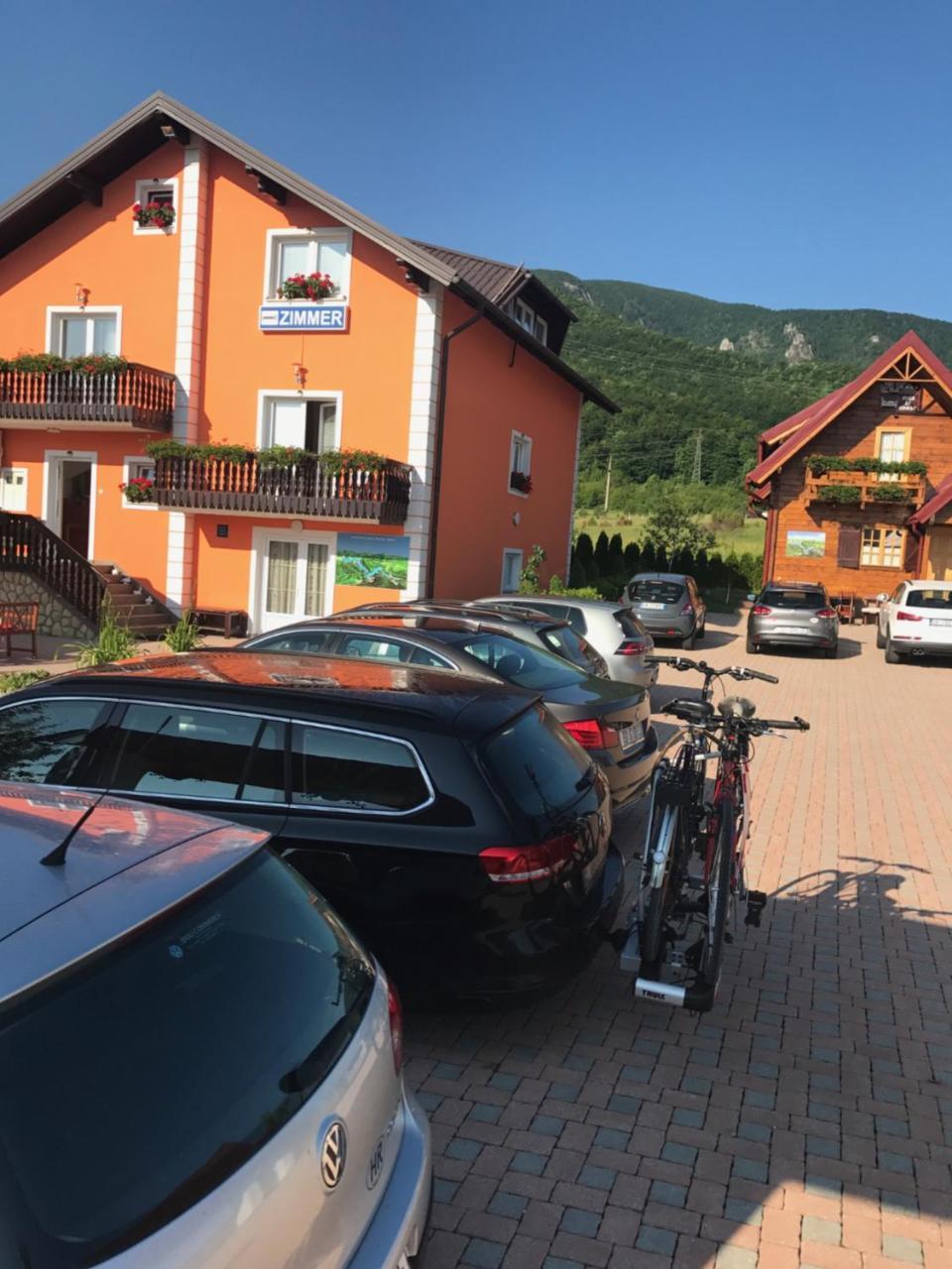 Plitvice Pension Perisic Korenica Ngoại thất bức ảnh