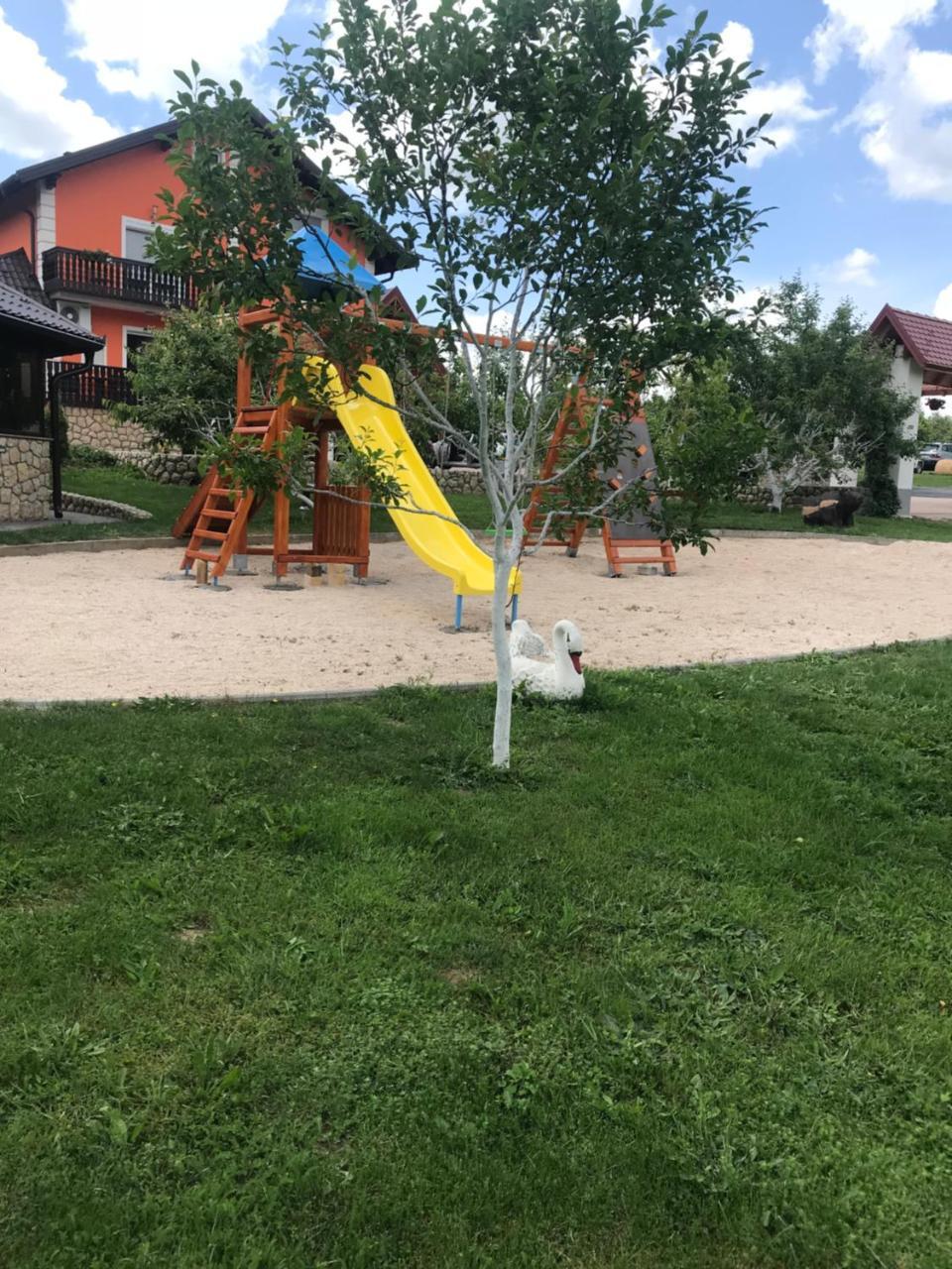 Plitvice Pension Perisic Korenica Ngoại thất bức ảnh
